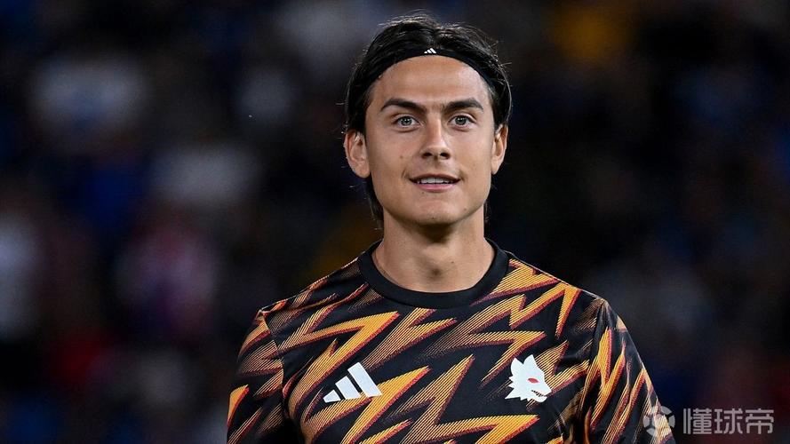 详细阅读:罗体:迪巴拉与罗马都有意续约,但预计球员将不得不降薪 罗体:迪巴拉与罗马都有意续约,但预计球员将不得不降薪