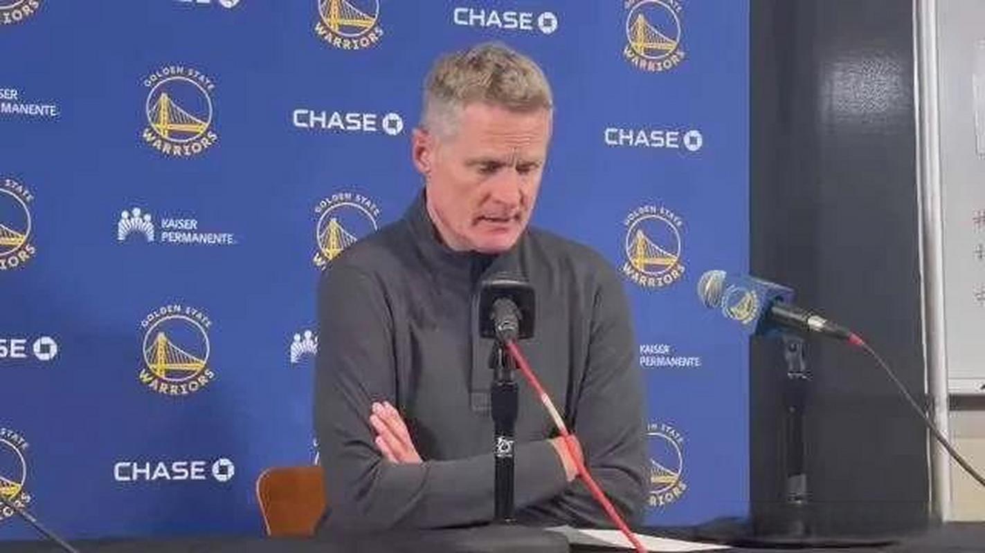 详细阅读:科尔:我们有太多不必要的犯规 给了对手28个罚球&这太多了 科尔:我们有太多不必要的犯规 给了对手28个罚球&这太多了