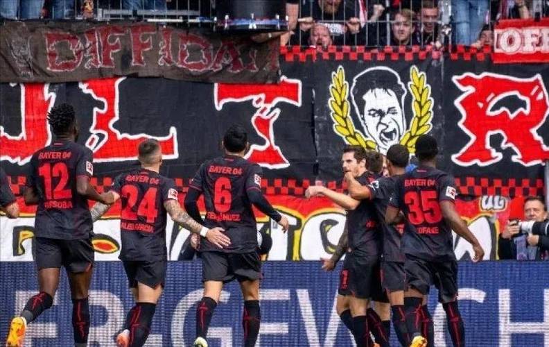 详细阅读:踢强队才让上?19岁埃切维里对阵巴黎拜仁都首发,药厂2场丢10球 踢强队才让上?19岁埃切维里对阵巴黎拜仁都首发,药厂2场丢10球