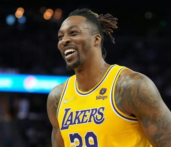 霍华德：现在退役了就防不了约基奇了 但是练练打NBA没问题