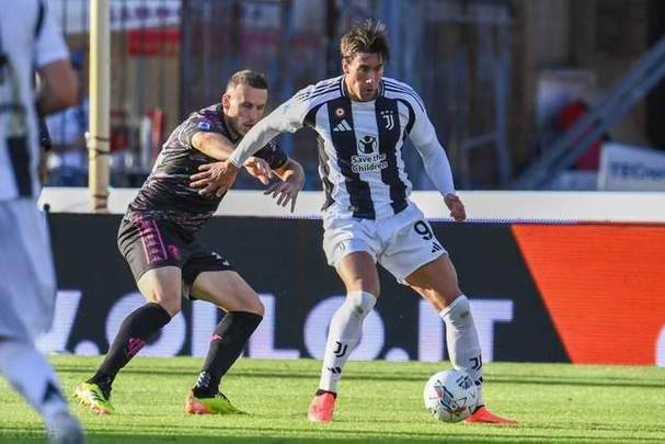 记者：尤文想以500万-600万欧年薪续约弗拉霍维奇，球员要签字费