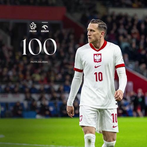 欧洲世预赛波兰3-2击败马耳他，莱万、泽林斯基传射